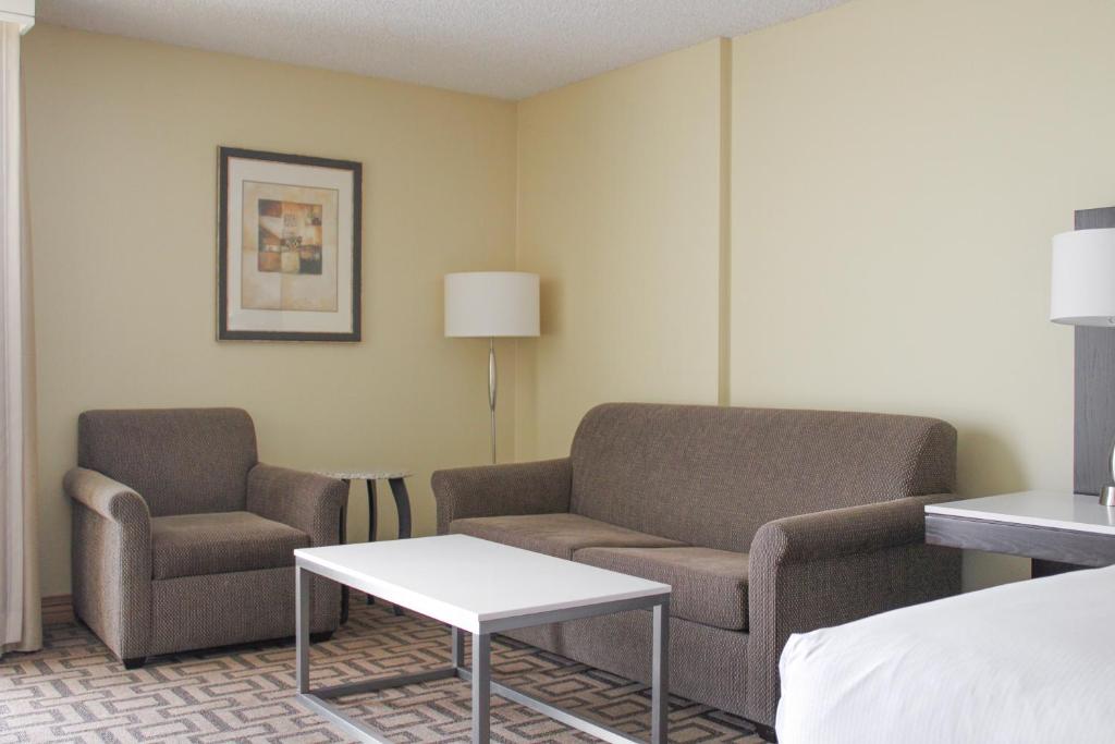 Hilton Sacramento Arden West - 