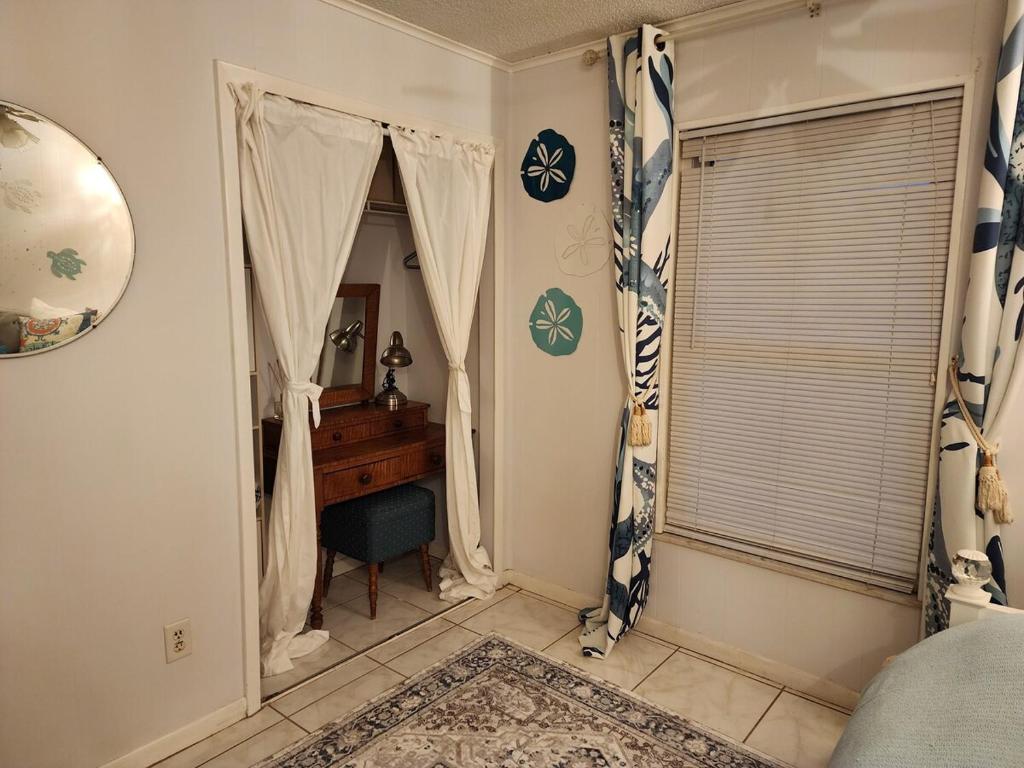Foto sihtkohas Cocoa asuva majutusasutuse 3BR Oasis with Pool in Cocoa galeriist