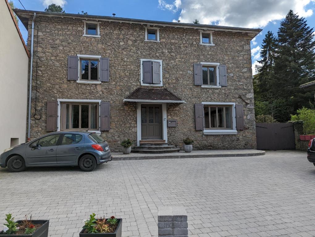 Budova, v ktorej sa ubytovanie bed & breakfast nachádza