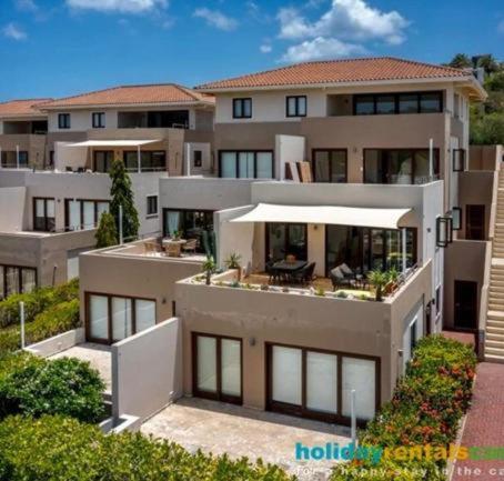 Apartments for Rent in Fort Myers FL - Luxury Apartments With A Green View