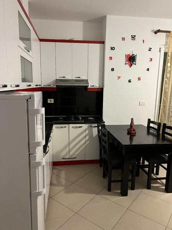 Kuchyň nebo kuchyňský kout v ubytování Sea flavor