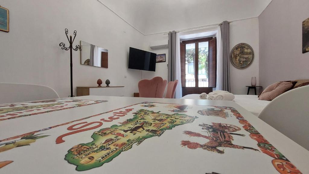 GL Golden City Apartments - 16