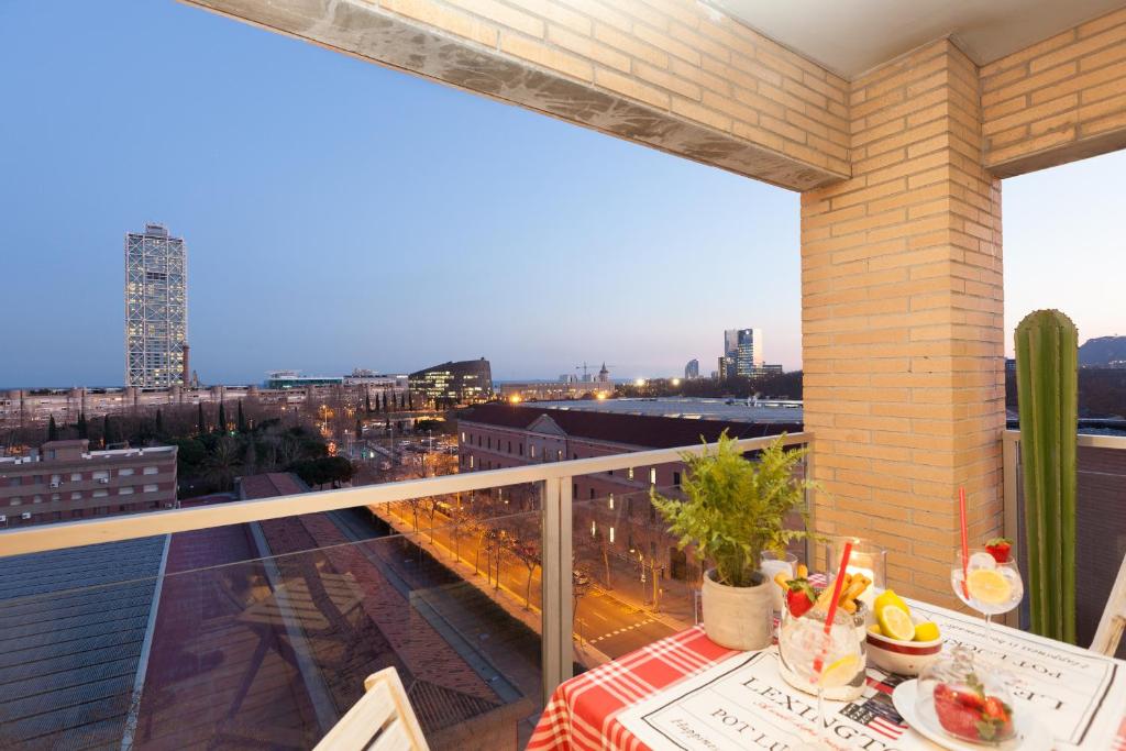 A balcony or terrace at Enjoybcn Marina Apartment