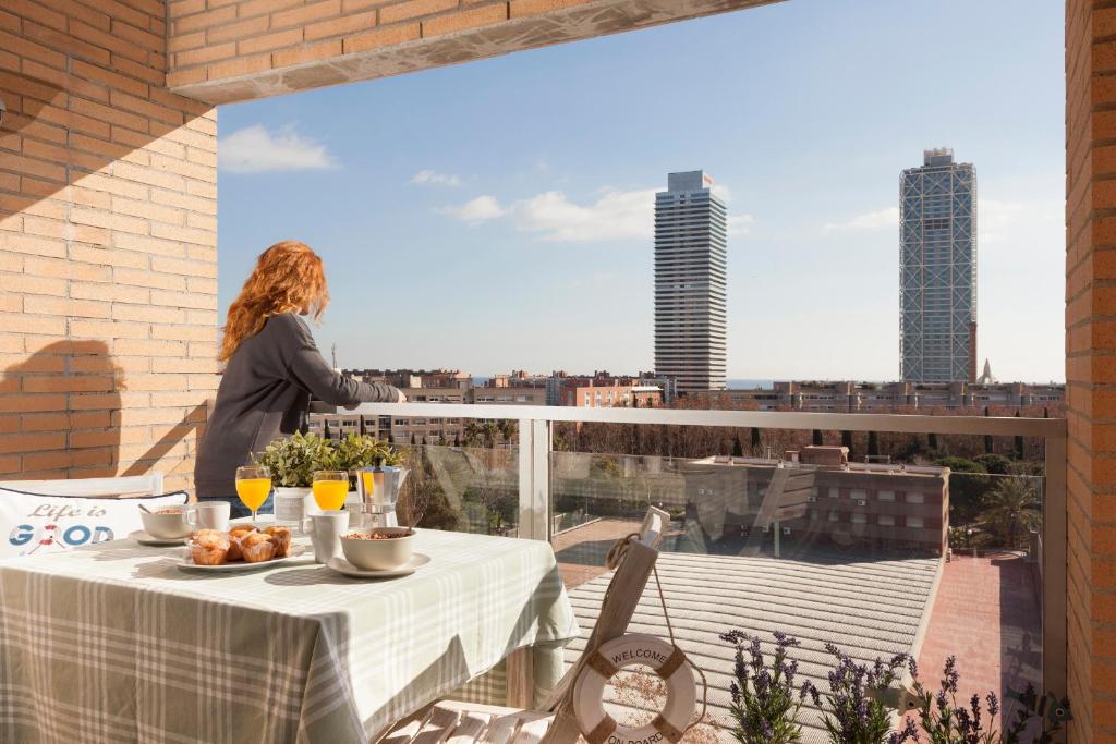 A balcony or terrace at Enjoybcn Marina Apartment