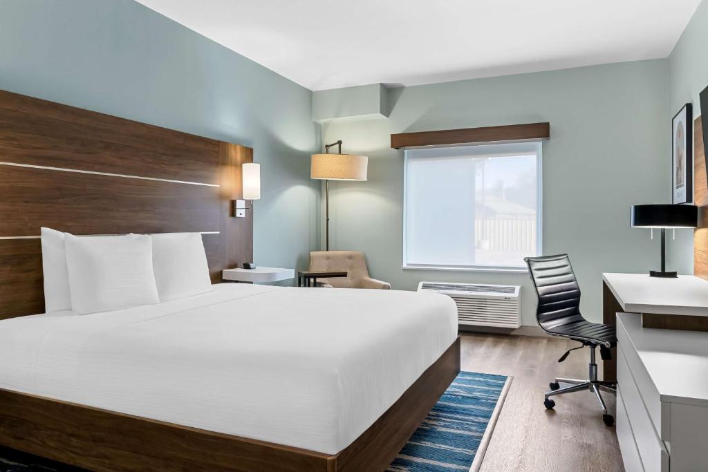 Best Western Executive Inn - Housity