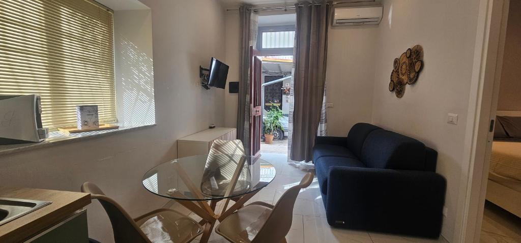 Część wypoczynkowa w obiekcie Cuttigghiu Holiday Apartment