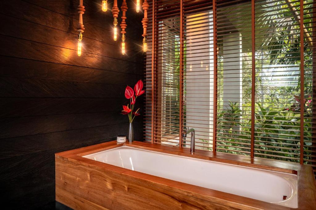 Chapung Sebali Resort - 11