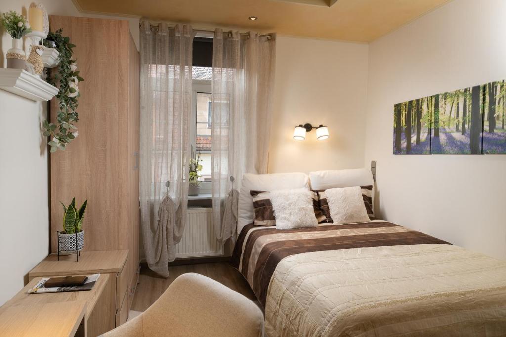 Syrtaki Rooms Comfortable Business Stay im Schwarzwald - Piccola Camera Doppia