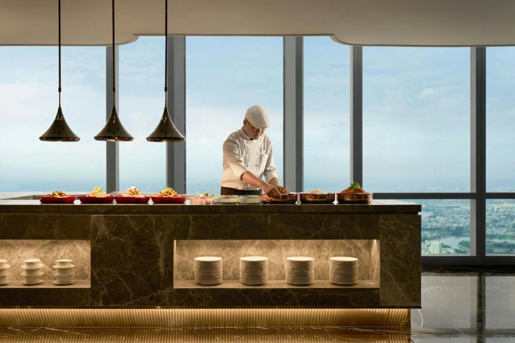 Phòng Club Giường Cỡ King Với Tầm Nhìn Toàn Cảnh - Quyền Sử Dụng Club Lounge