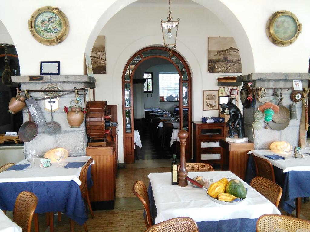 Restaurace v ubytování Ristorante Hotel Mira