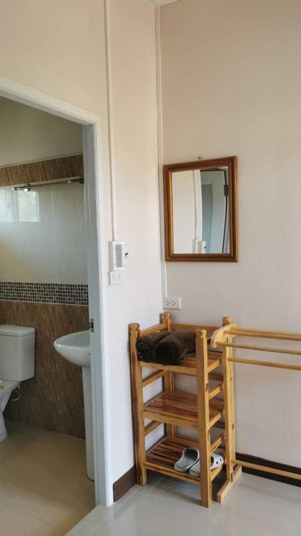 Koupelna v ubytování M-Plus Homestay Sukhothai