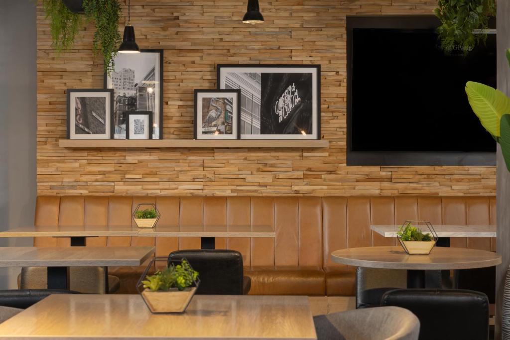 Four Points Flex by Sheraton London Shoreditch East - Resim 31