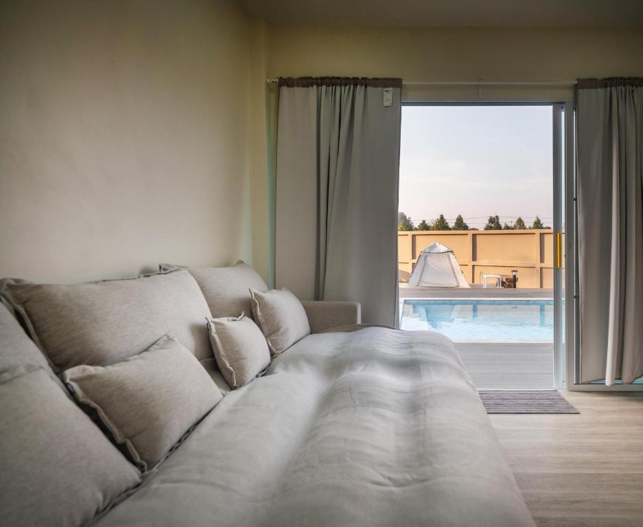 Bazén v ubytování Casa Ricca Pool Villa Khaoyai nebo v jeho okolí
