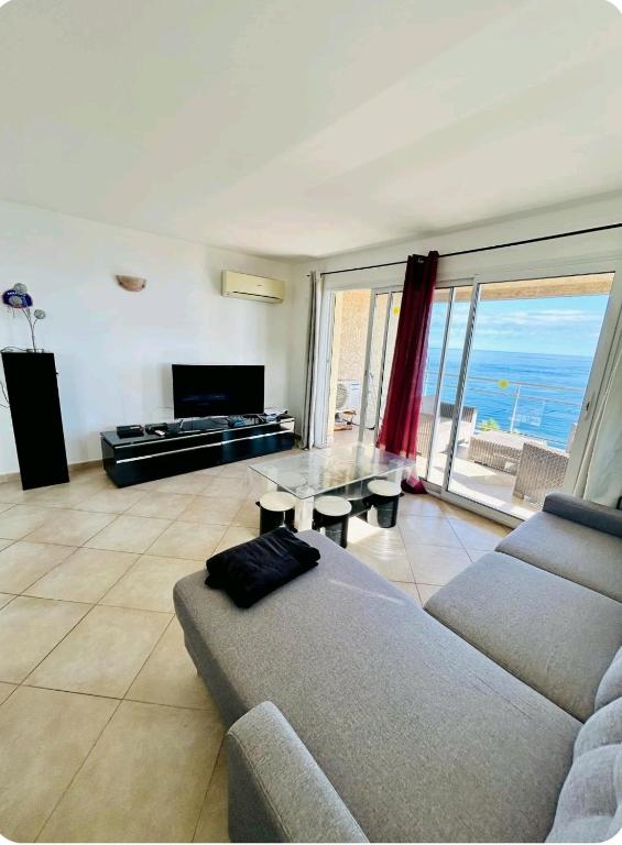 Posezení v ubytování Appartement F3(70m²) vue sur la mer