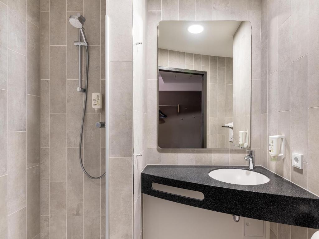 Koupelna v ubytování B&B HOTEL St-Pölten