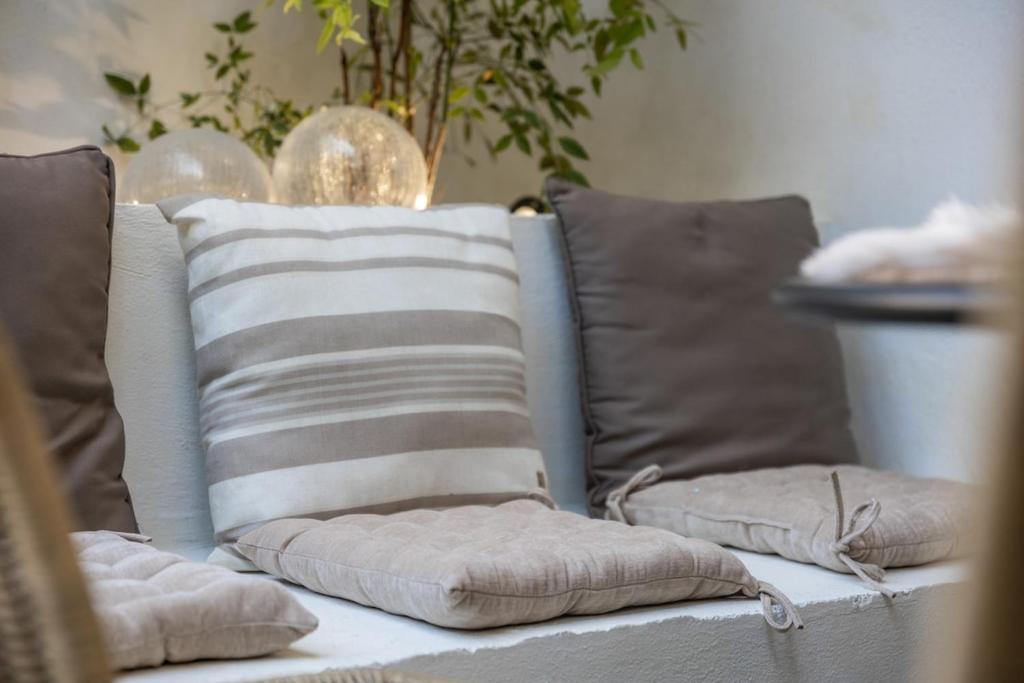 Posezení v ubytování Vouliagmeni Square Resort