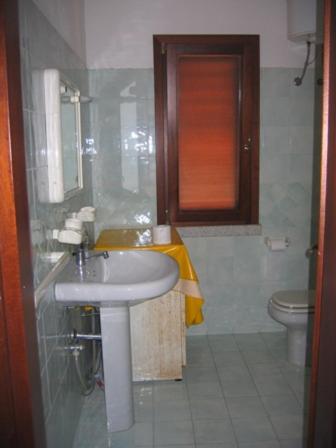 A bathroom at Borgo Le Logge