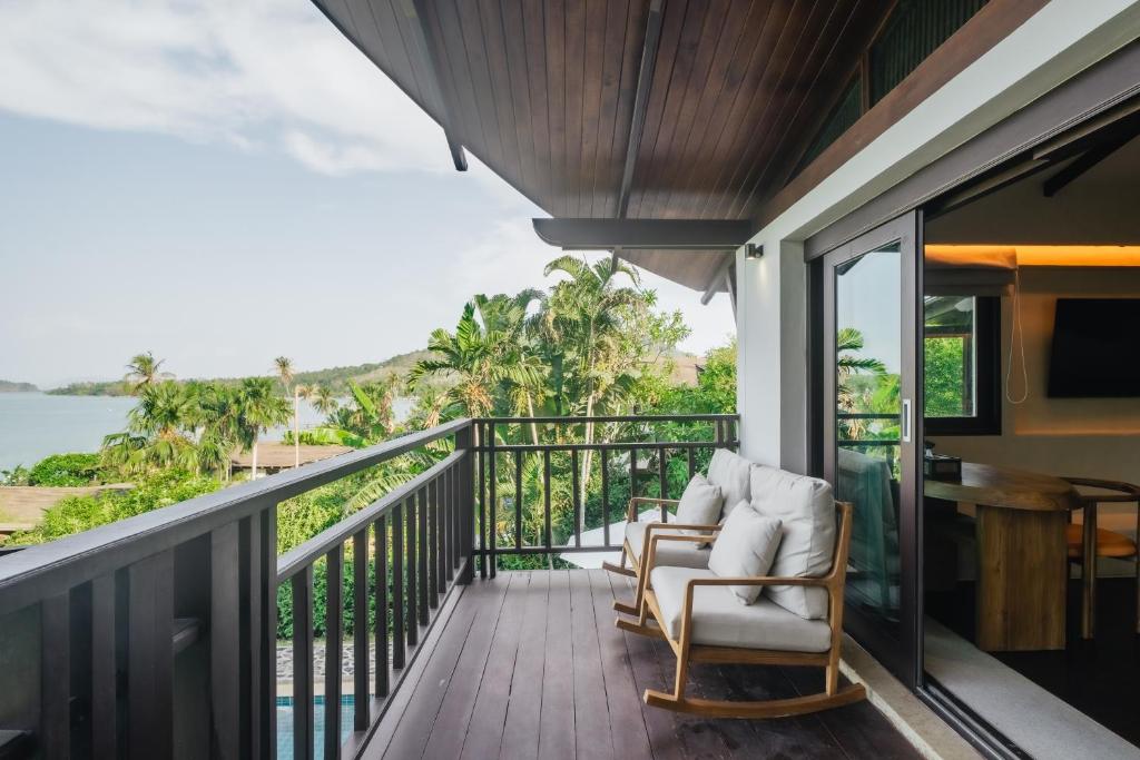 Barcelo Coconut Island, Phuket - Lux 3 Dormitorios Grand Beach Front Pool Villa