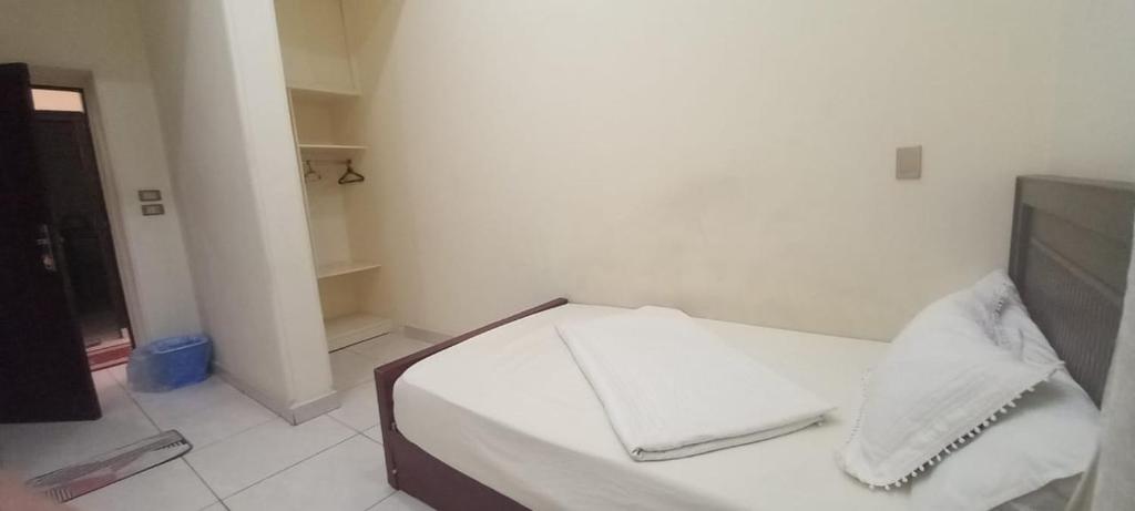 Postel nebo postele na pokoji v ubytování Five Hostel