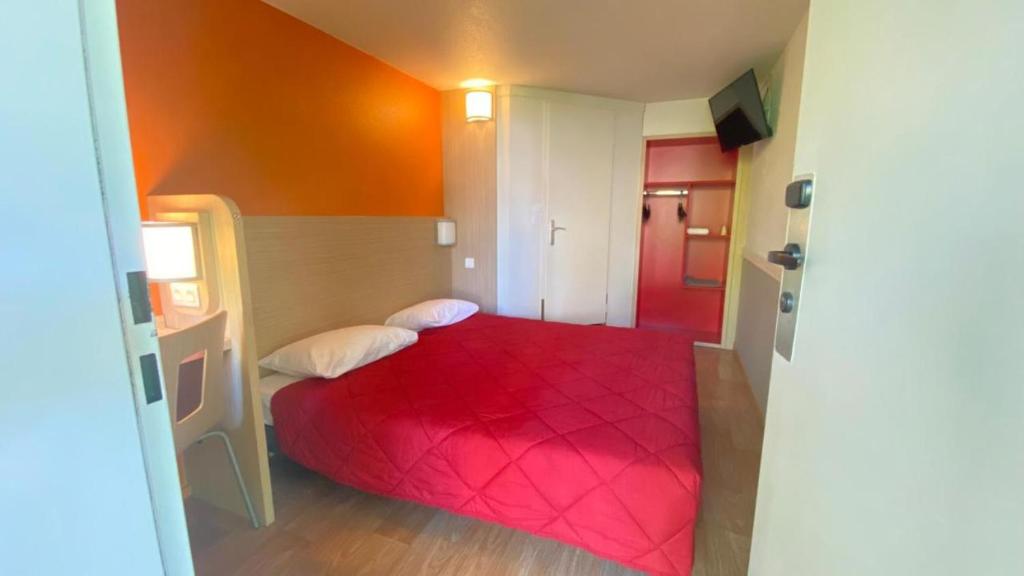 Postel nebo postele na pokoji v ubytování HOTEL Eco Green