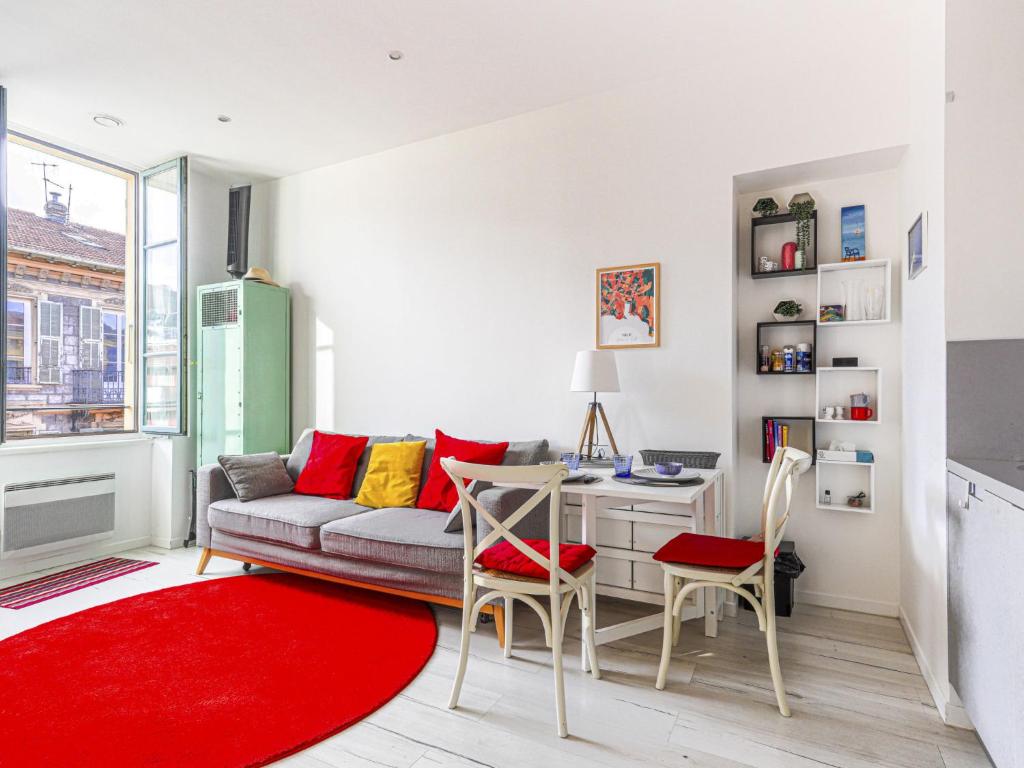 Apartment Le Palais du Vieux Port by Interhome
