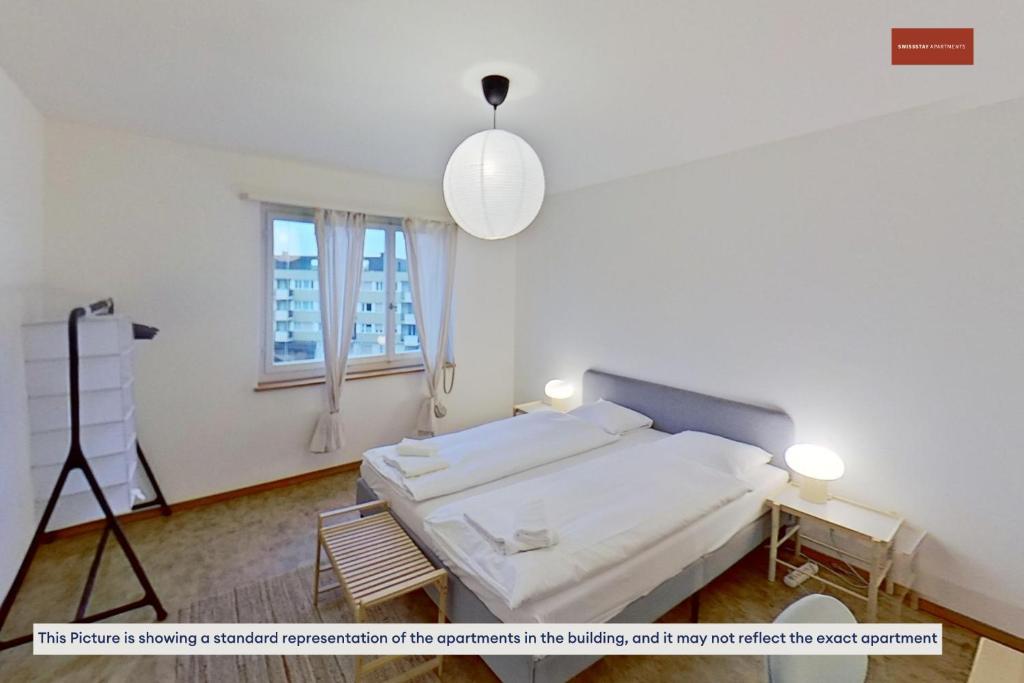 Simple 2 Bedroom Apartment with Essentials - Resim 20