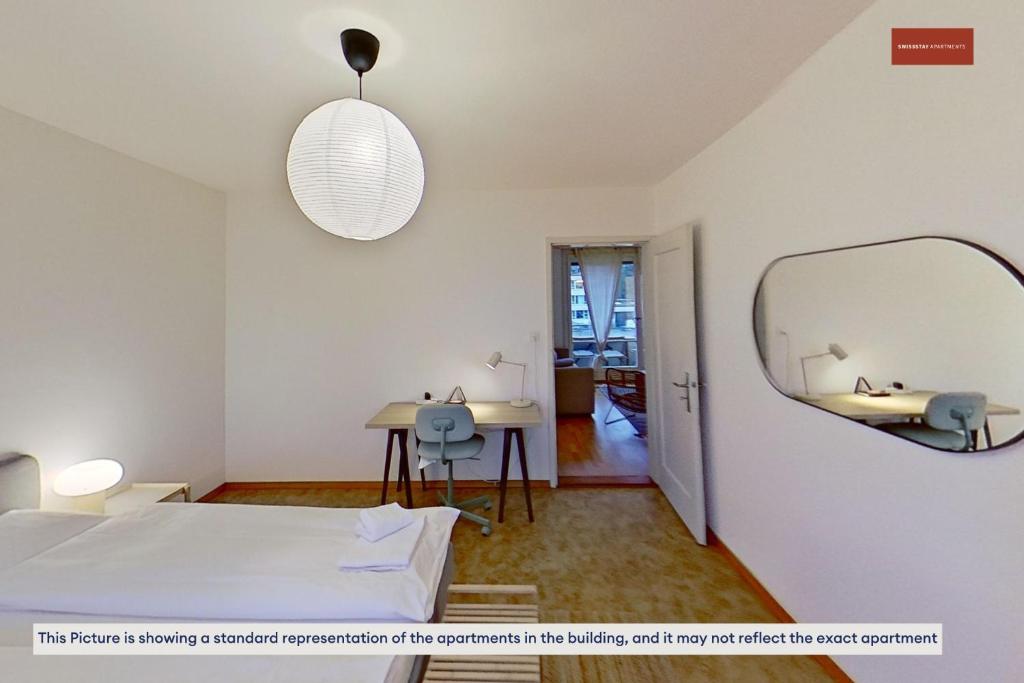 Simple 2 Bedroom Apartment with Essentials - Resim 22