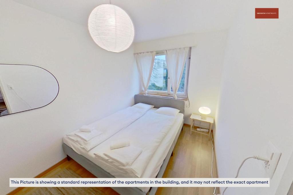 Simple 2 Bedroom Apartment with Essentials - Resim 21