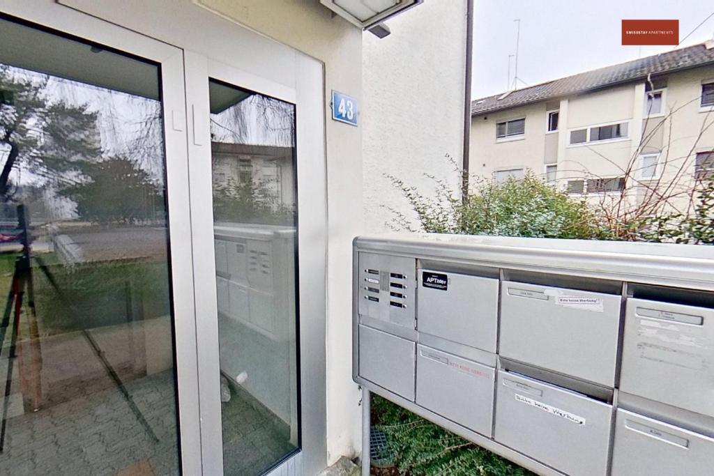 Simple 2 Bedroom Apartment with Essentials - Resim 26