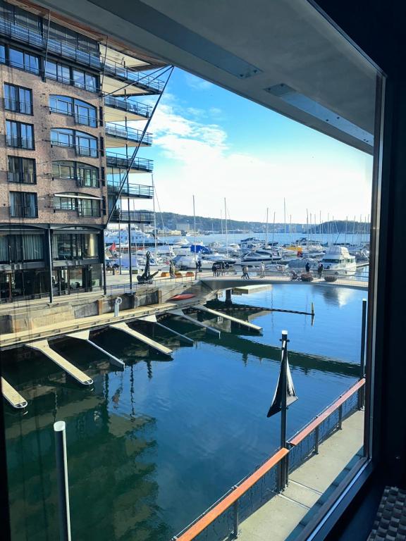 Curated visual reference: Fresh Look at Exclusive Apartment At Tjuvholmen Luxury In The Heart Of Oslo