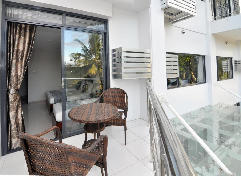 717 CESAR PLACE PROMO B :AIRFARE,ROOM, TRANSFER, INSURANCE + FREEBIES**  bohol Packages