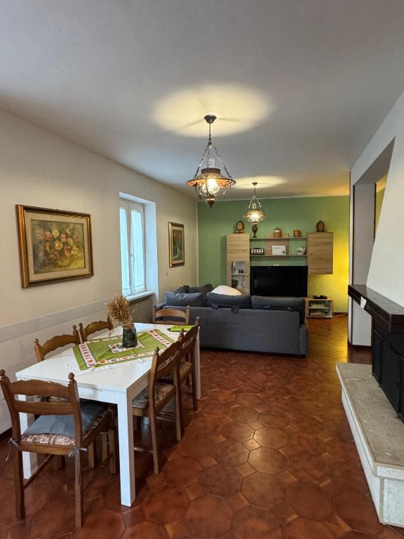 A kitchen or kitchenette at Arco Climbing