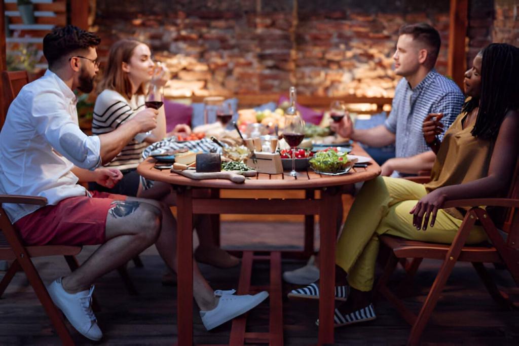 Hannover - PHIL & MAX Hotels und Apartments Airport - Resim 38