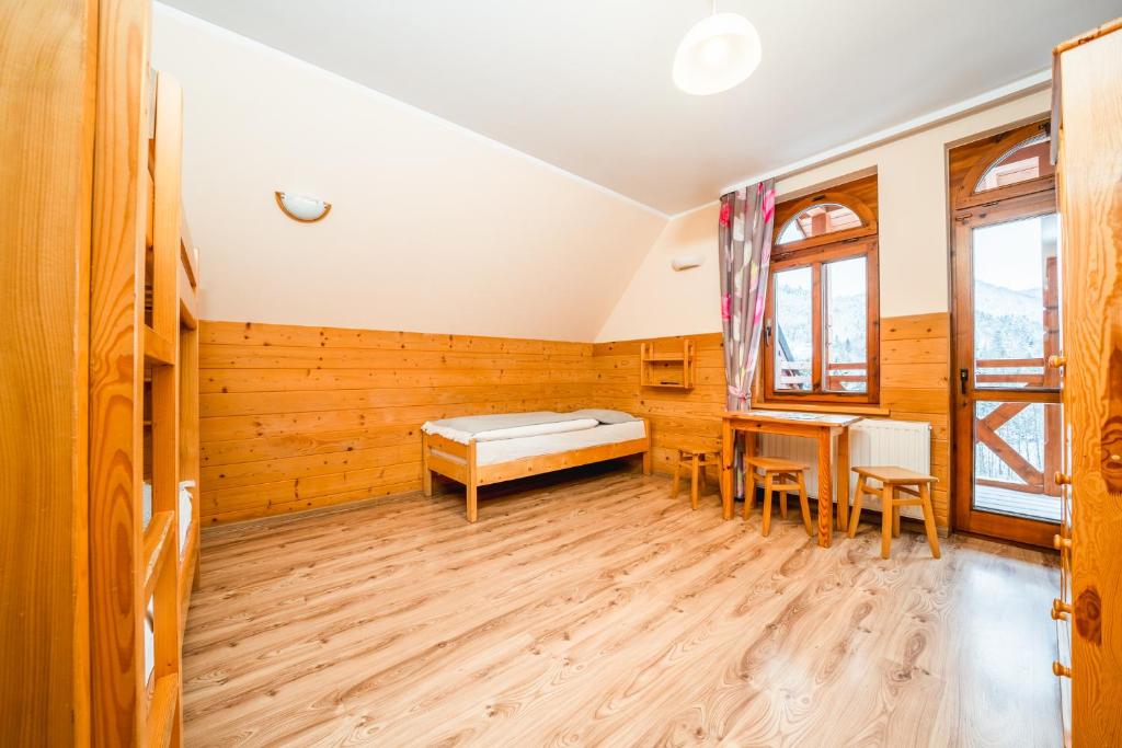 Schronisko PTTK Orlica - 1