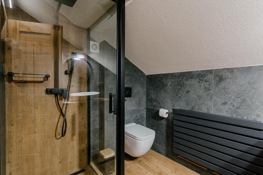 Koupelna v ubytování Kamenná stráň