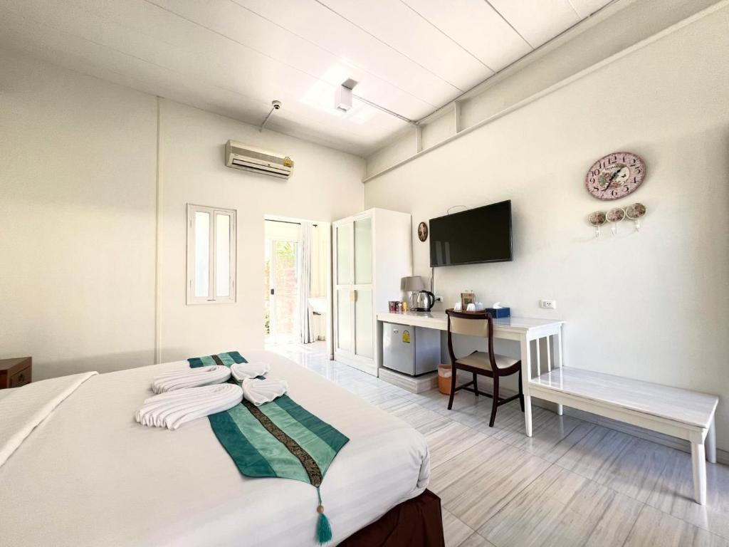 Postel nebo postele na pokoji v ubytování 3B Boutique Hotel
