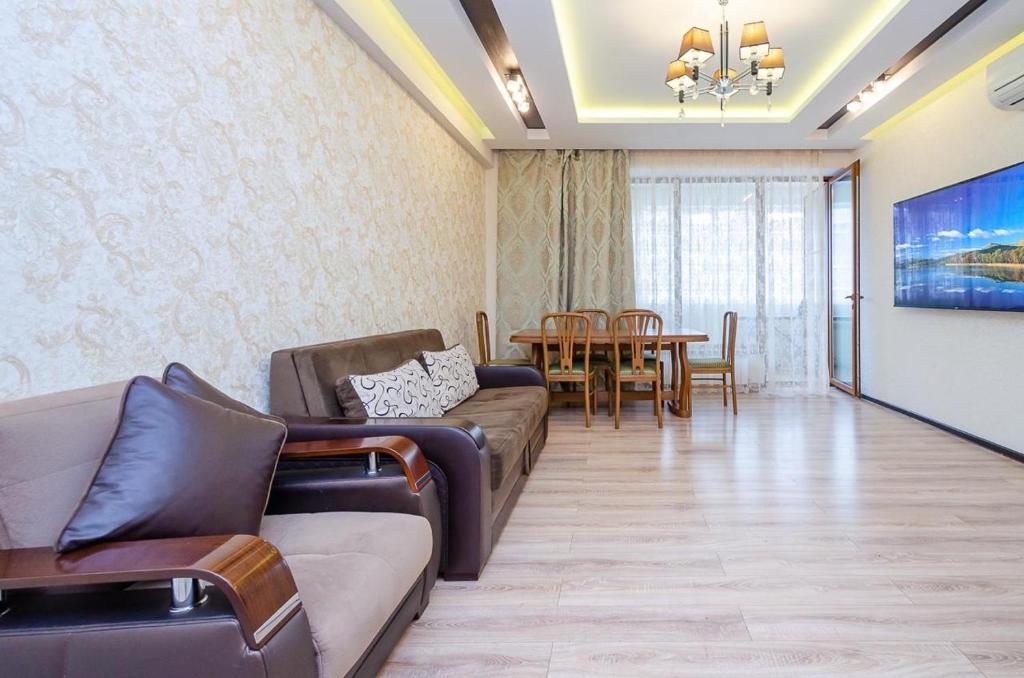 لابی و فضای عمومی S19 new building in the center with real photos - تصویر ۵