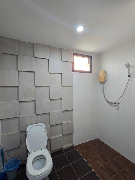 Middle tree house pattaya - Resim 8