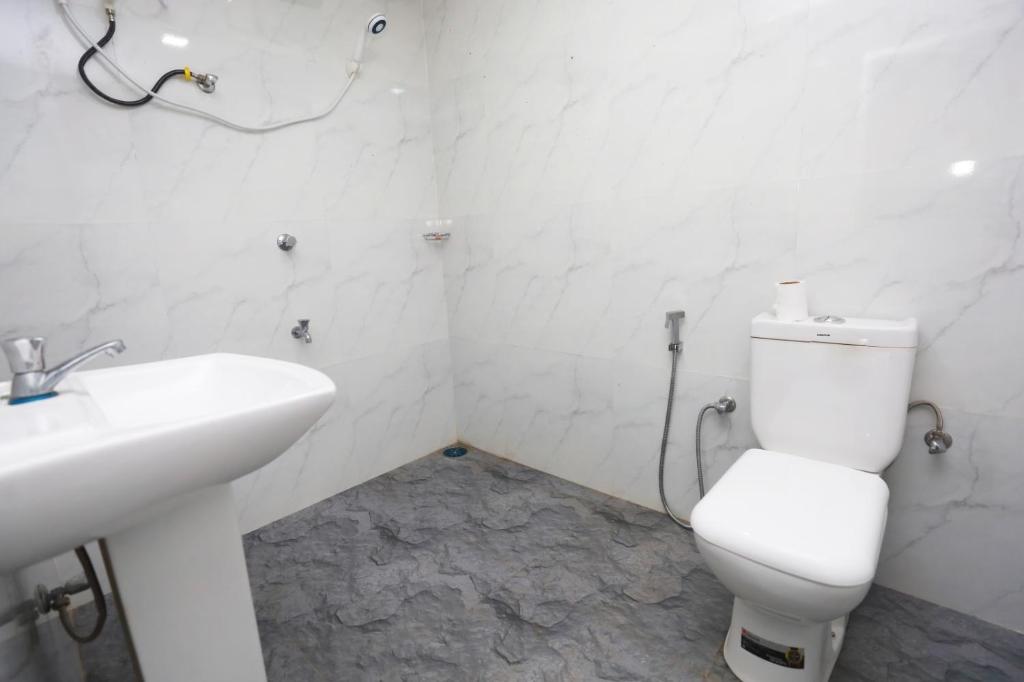 Koupelna v ubytování Alankulama Wana Resort