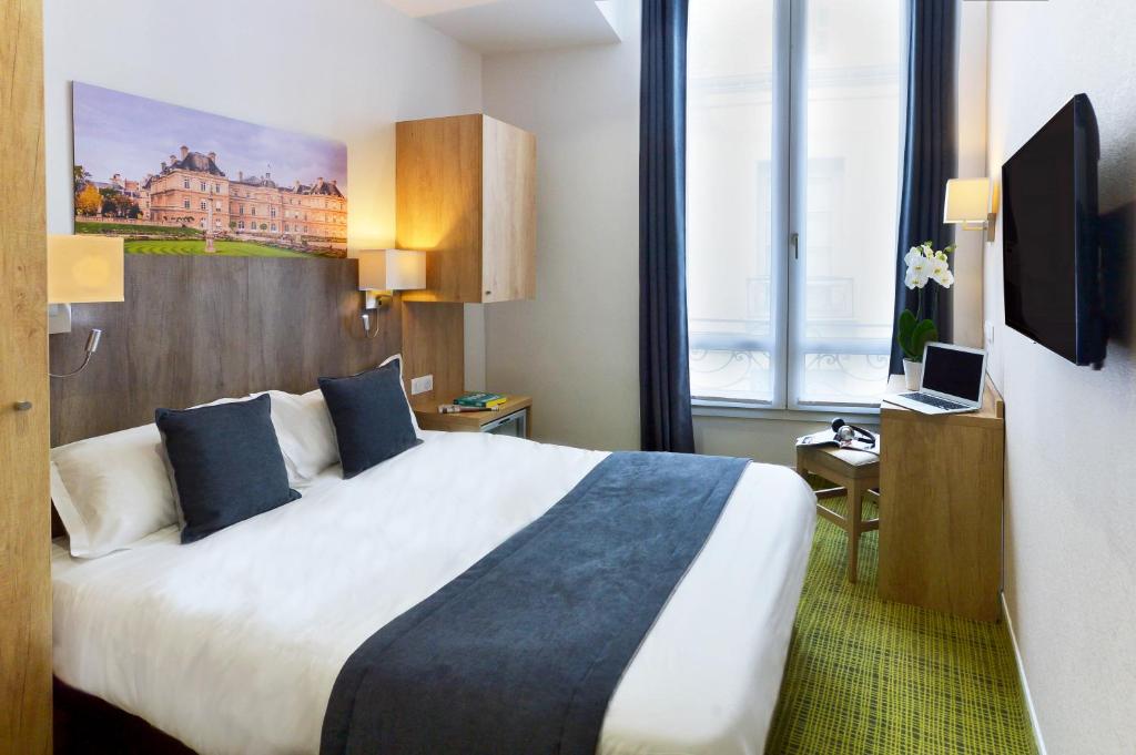 Hôtel Eugénie - Resim 15