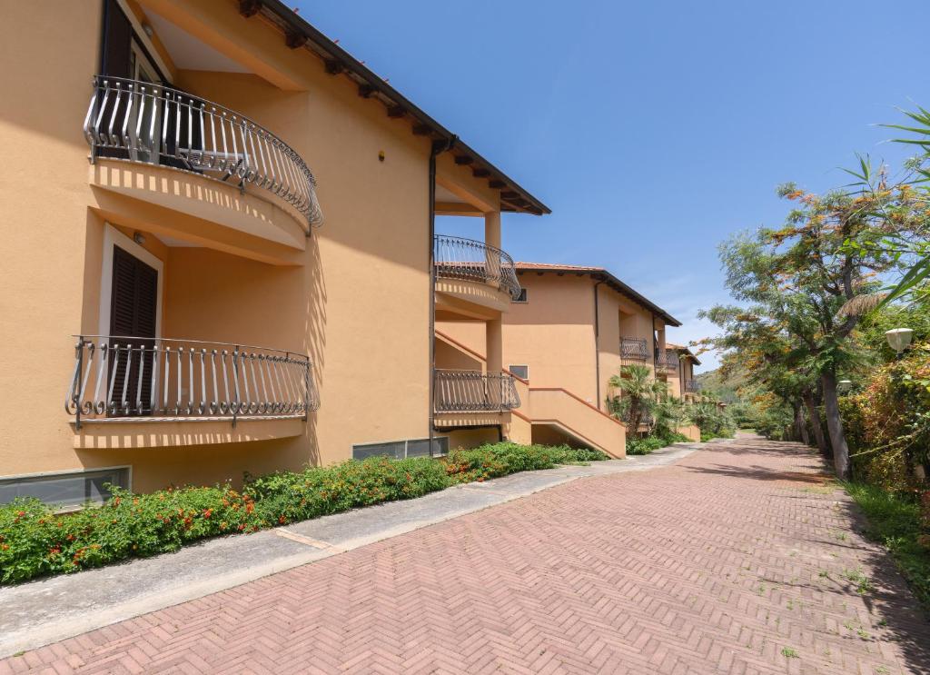 Budova, kde se aparthotel nachází