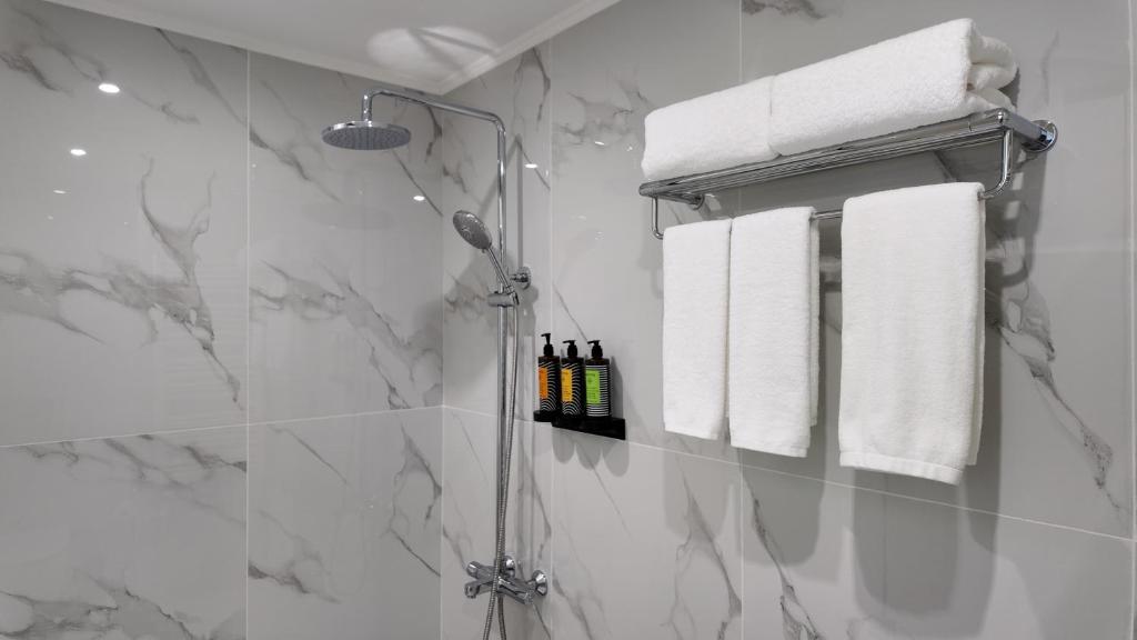 Koupelna v ubytování CC LUX Suites