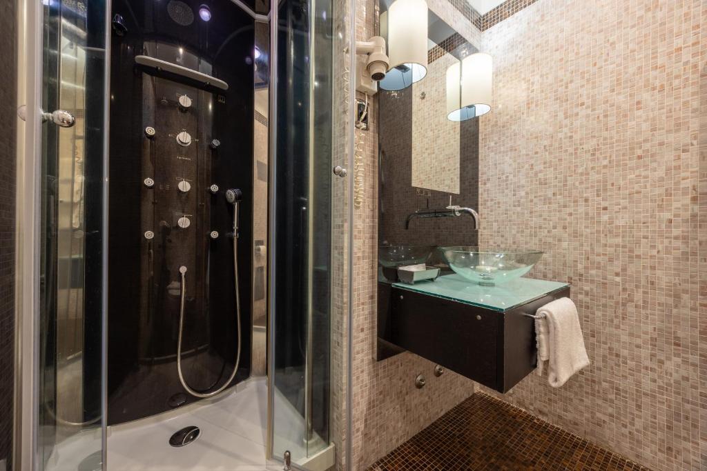 Kúpeľňa v ubytovaní Al Viminale Hill Inn & Hotel