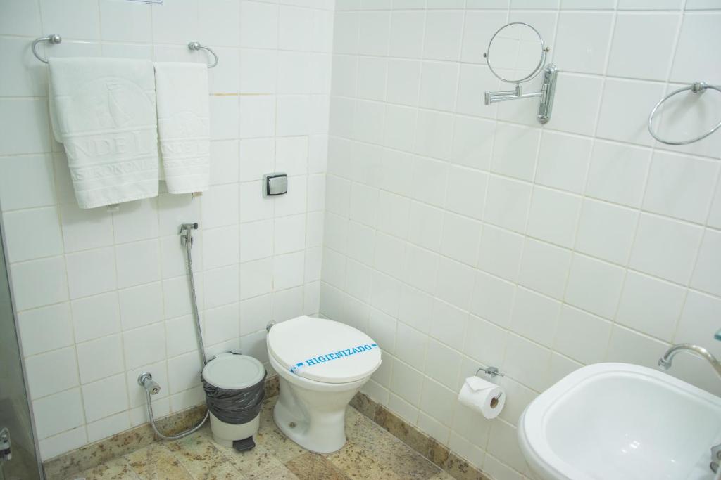  Grande Lago Hotel Gastronomia Bar