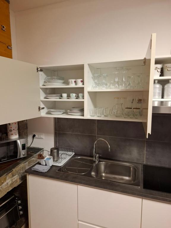 Kuchyň nebo kuchyňský kout v ubytování Casa al Torchio