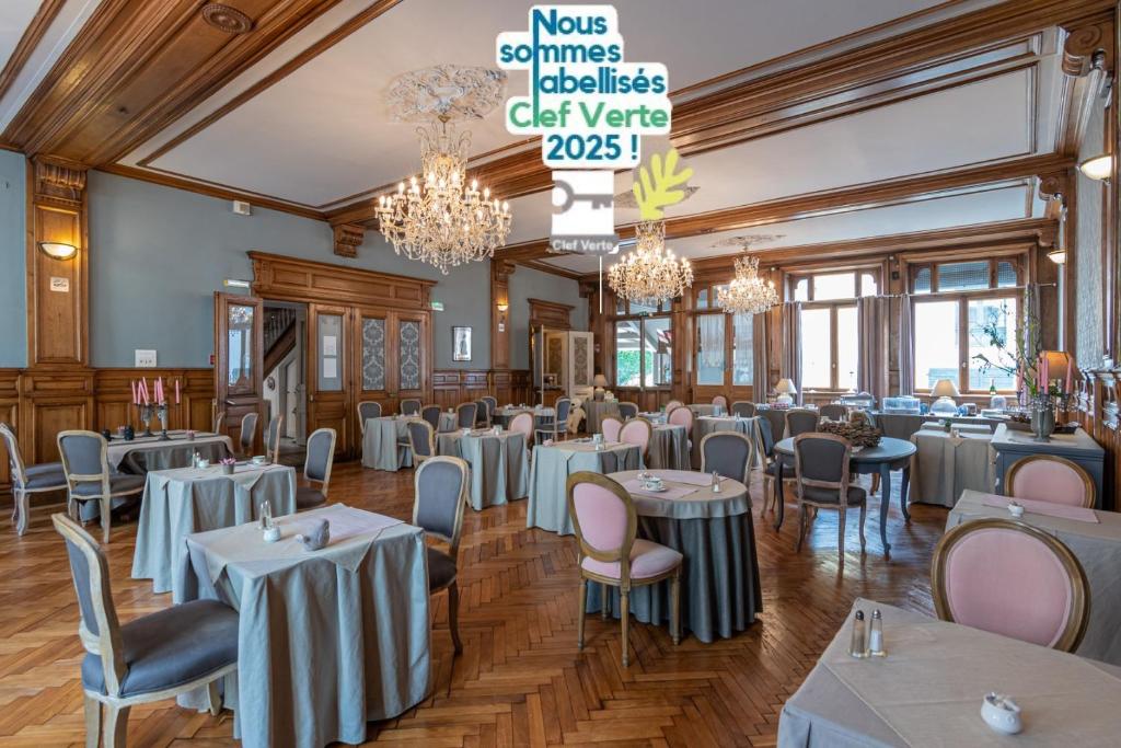 Restaurace v ubytování The Originals Boutique, Hôtel de la Balance, Montbéliard