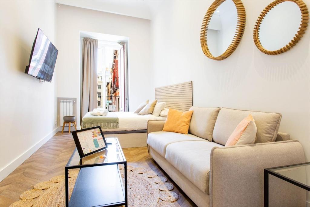 1- Premium Apartment in Puerta del Sol