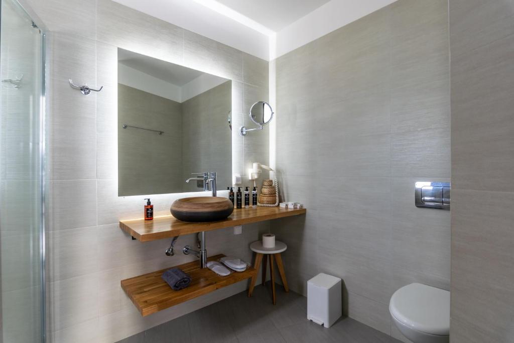 Koupelna v ubytování Tsakanos Home