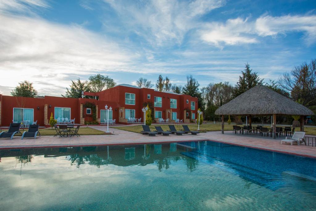 Bazén v ubytování Atotonilco Hotel & Club nebo v jeho okolí