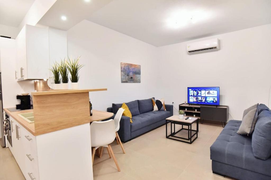 Et tv og/eller underholdning på Adams Suite 2